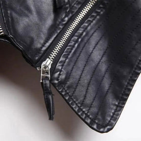 Jaqueta Detalhes em Metal Couro Ecológico - Sua Boutique