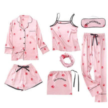 Kit Pijama Show 7 peças você encontra na Sua Boutique por apenas  ! Com Frete Grátis para todo Brasil, podendo parcelar em até 10X Sem Juros! Alé,m disso ganhe 10% OFF no PIX! 