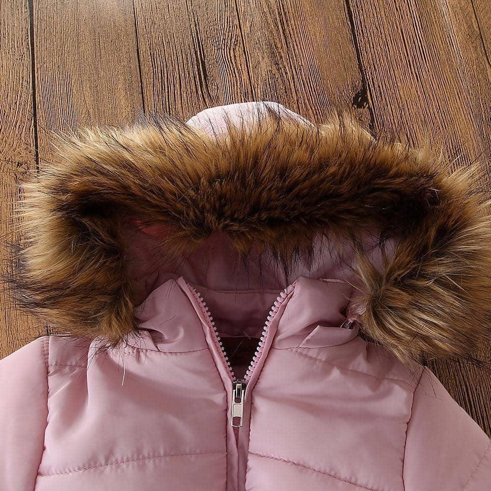Macacão Infantil de Inverno você encontra na Sua Boutique por apenas  ! Com Frete Grátis para todo Brasil, podendo parcelar em até 10X Sem Juros! Alé,m disso ganhe 10% OFF no PIX! 