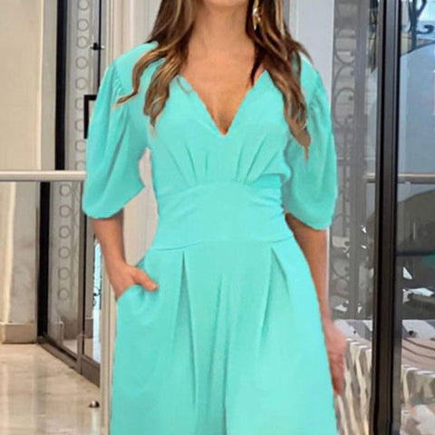 Macacão Laila você encontra na Sua Boutique por apenas  ! Com Frete Grátis para todo Brasil, podendo parcelar em até 10X Sem Juros! Alé,m disso ganhe 10% OFF no PIX! 