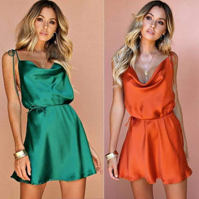 Vestido Cetim Gola- Boba você encontra na Sua Boutique por apenas  ! Com Frete Grátis para todo Brasil, podendo parcelar em até 10X Sem Juros! Alé,m disso ganhe 10% OFF no PIX! 